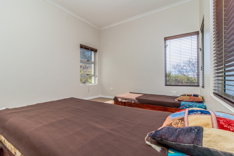 To Let 6 Bedroom Property for Rent in Bettys Bay Western Cape